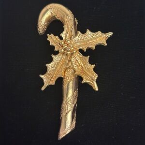 Vintage Signed RAFFINE Christmas CANDY CANE w HOLLY Gold Tone BROOCH Pin 2 3/4"